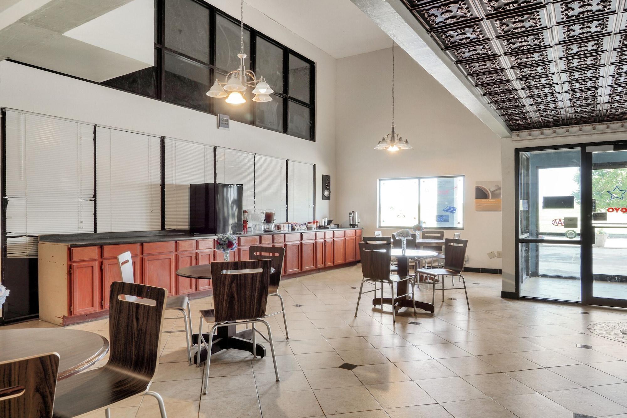Lonestar Inn & Suites, Erick Ok Hwy 40 By Oyo Экстерьер фото